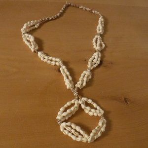 3/$12. Vintage Puka shell necklace. Hawiian jewelry.